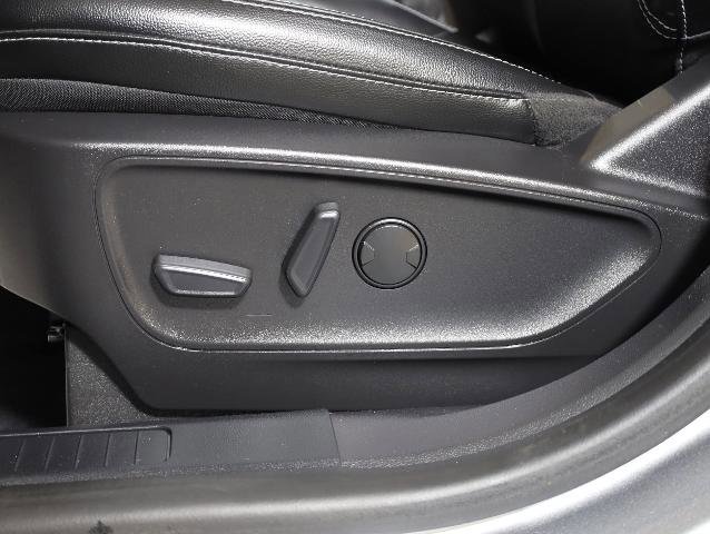 Certified 2022 Ford Escape SEL image 19