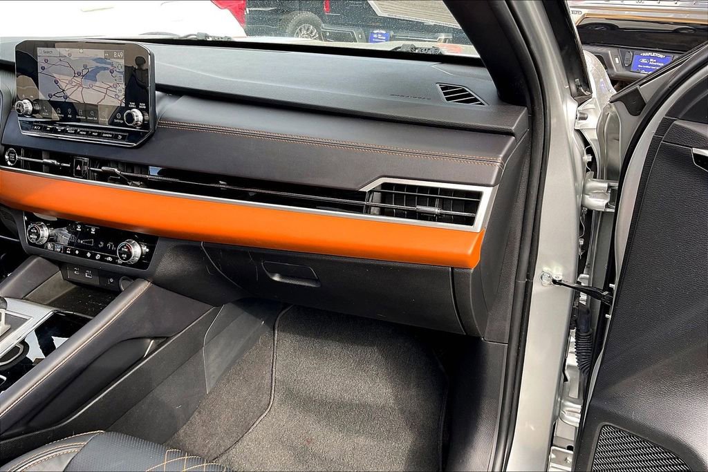 Used 2023 Mitsubishi Outlander SEL AWD/4WD image 15