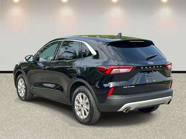 Certified 2023 Ford Escape Active w/ Cold Weather Package FWD image 7
