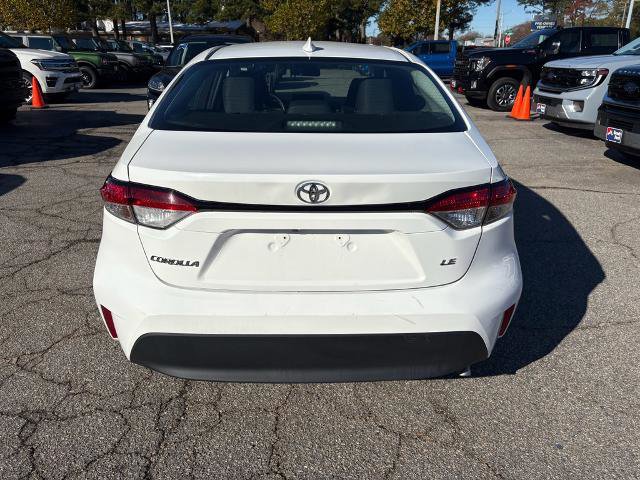 Used 2023 Toyota Corolla LE image 4