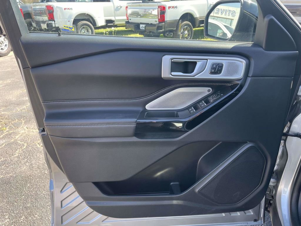 Certified 2023 Ford Explorer ST w/ Equipment Group 401A image 15