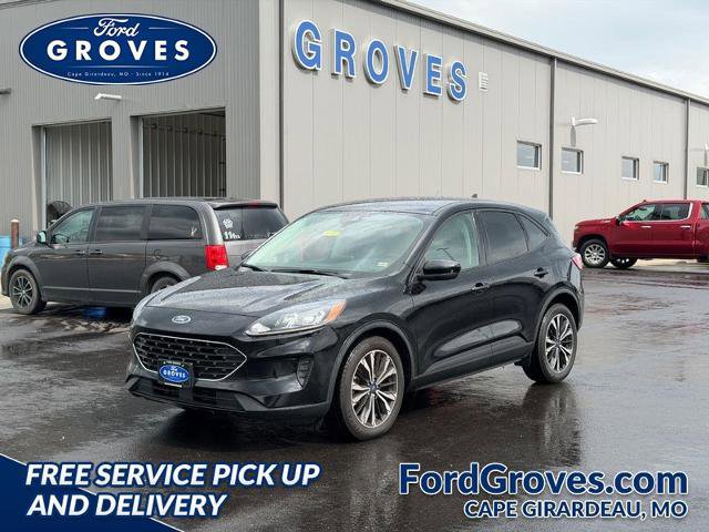 Certified 2022 Ford Escape SE w/ SE Sport Appearance Package FWD image 1