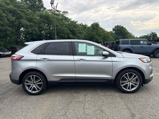 Certified 2024 Ford Edge Titanium w/ Equipment Group 301A AWD/4WD image 3
