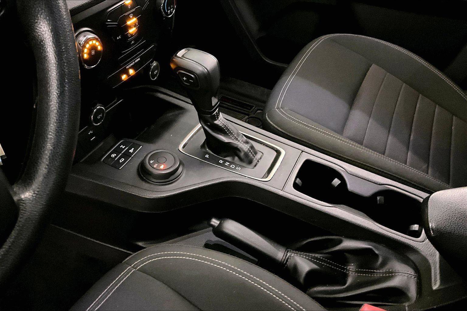 Certified 2019 Ford Ranger XL w/ Equipment Group 101A Mid image 16