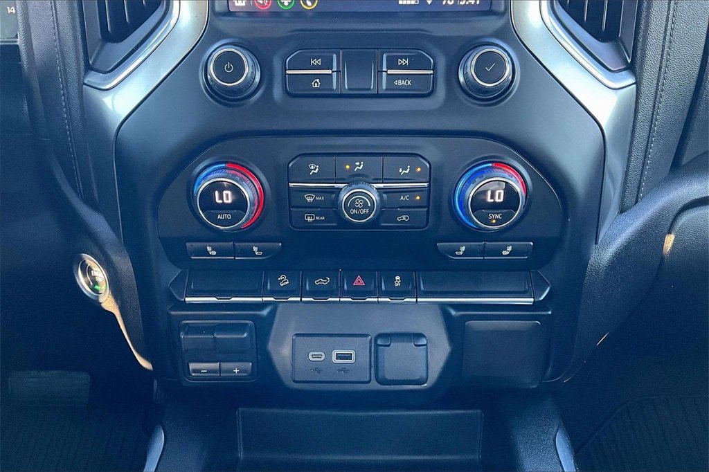 Used 2022 Chevrolet Silverado 1500 LT Trail Boss w/ Bed Protection Package image 32