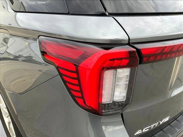 Certified 2025 Ford Explorer Active w/ Active Comfort Package RWD image 28