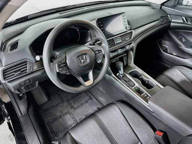 Used 2020 Honda Accord EX image 2