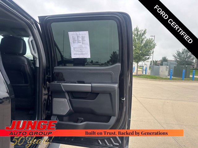Certified 2025 Ford F250 Lariat w/ Chrome Package AWD/4WD image 17