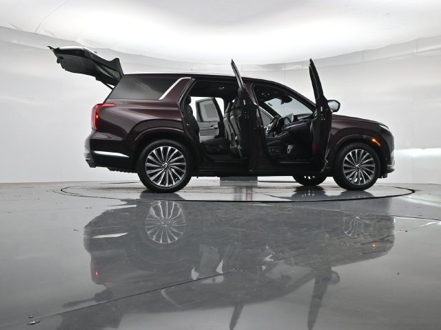 Used 2024 Hyundai Palisade Calligraphy FWD image 57