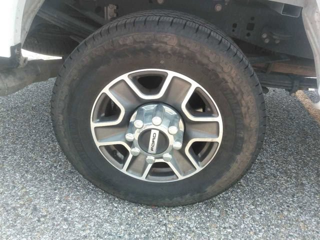 Certified 2025 Ford F350 XLT AWD/4WD image 18