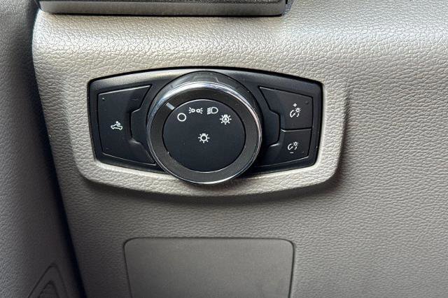 Certified 2022 Ford F250 XL w/ Power Equipment Group image 29