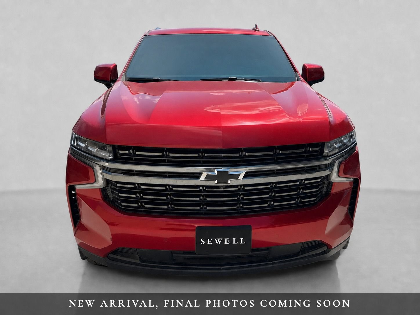 Used 2022 Chevrolet Suburban RST w/ Luxury Package AWD/4WD image 2