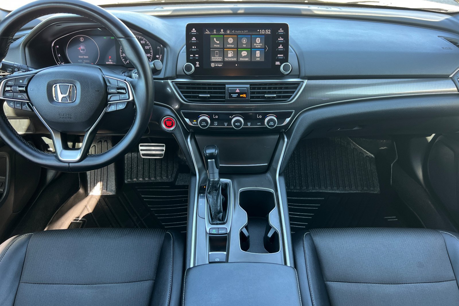 Used 2018 Honda Accord Sport image 14