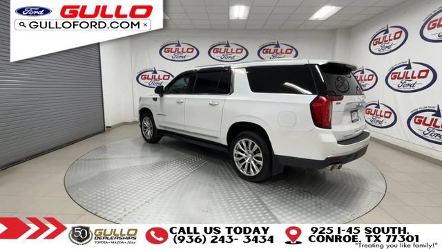 Used 2022 GMC Yukon XL Denali w/ Denali Premium Package AWD/4WD image 6