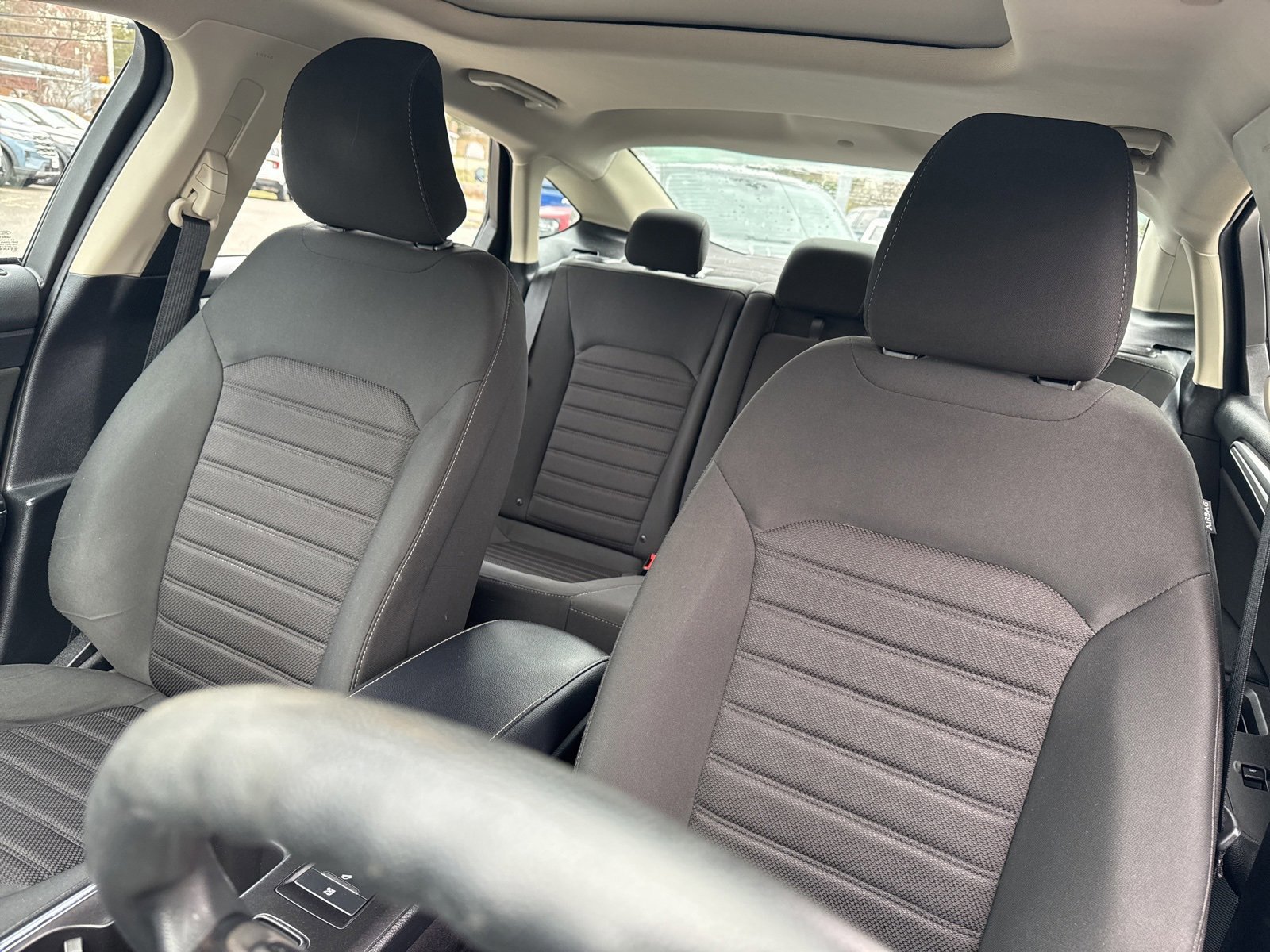 Certified 2019 Ford Fusion SE image 40