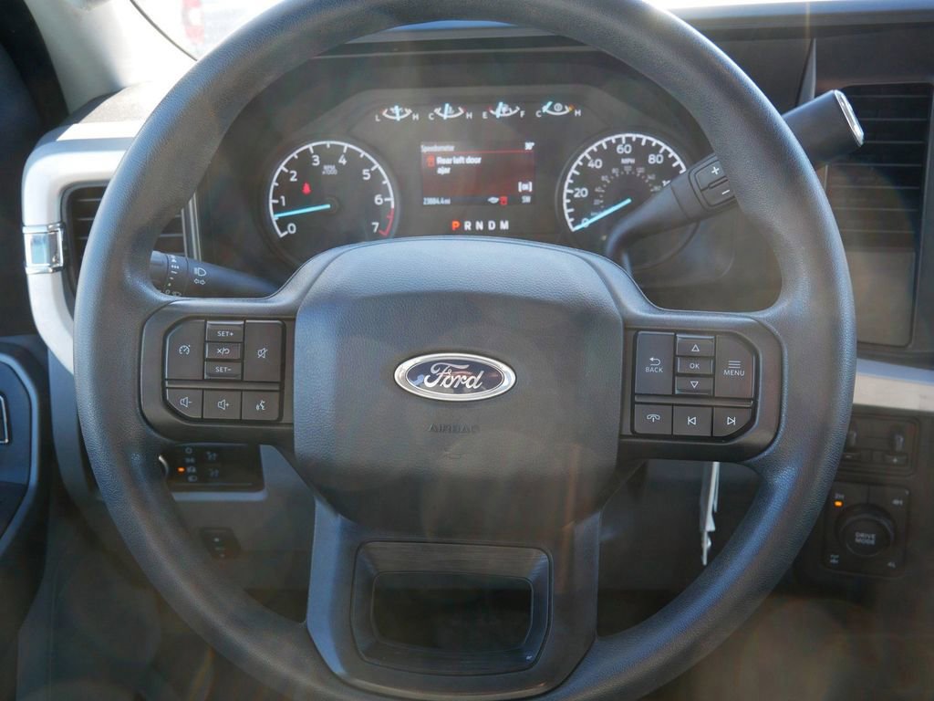 Certified 2024 Ford F350 XLT w/ FX4 Off-Road Package image 18