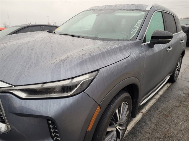 Used 2023 INFINITI QX60 Sensory w/ Vision Package image 9