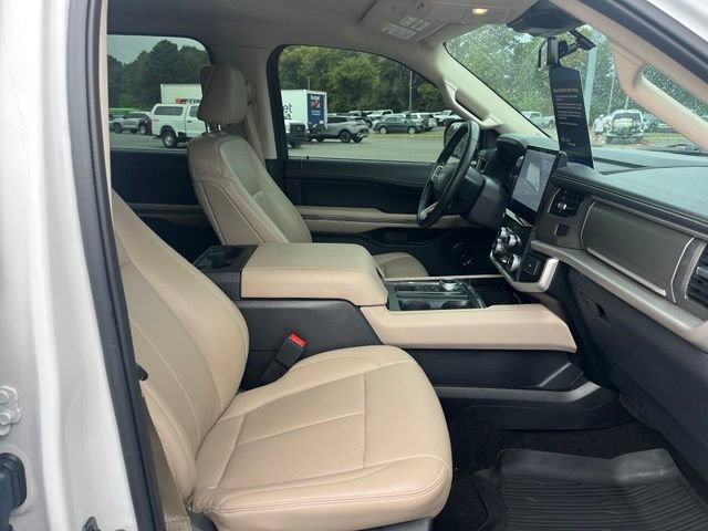 Certified 2023 Ford Expedition XLT RWD image 11