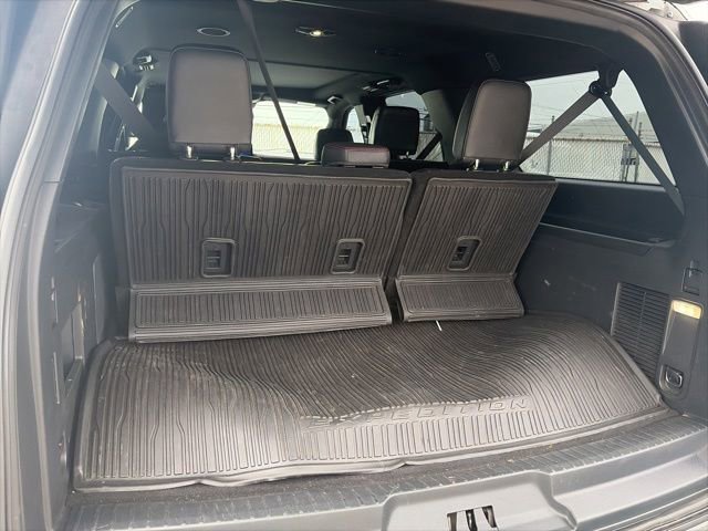 Certified 2022 Ford Expedition Max Limited AWD/4WD image 5
