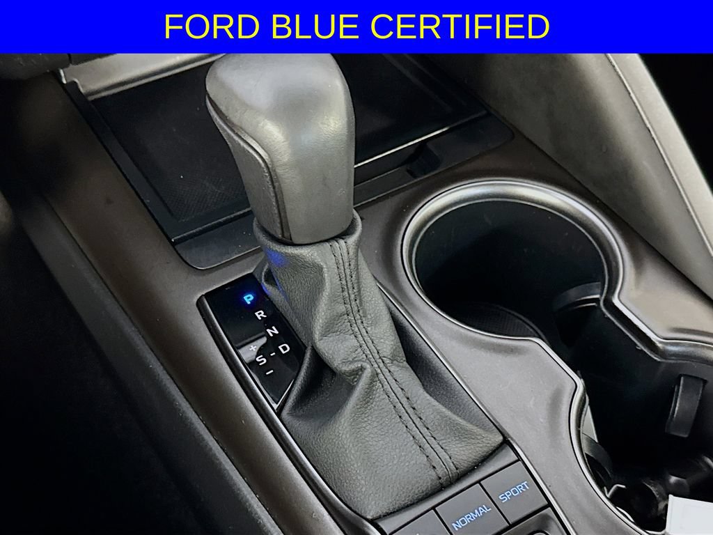 Used 2023 Toyota Camry SE FWD image 19