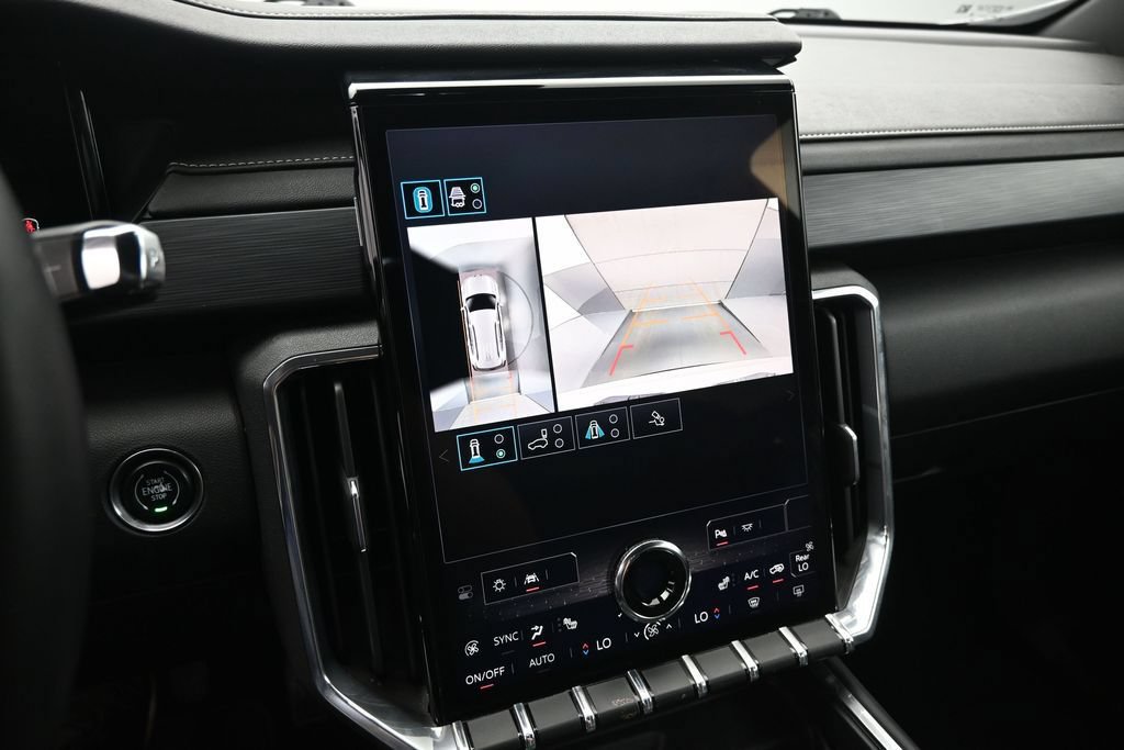 Used 2024 GMC Acadia Elevation FWD image 18