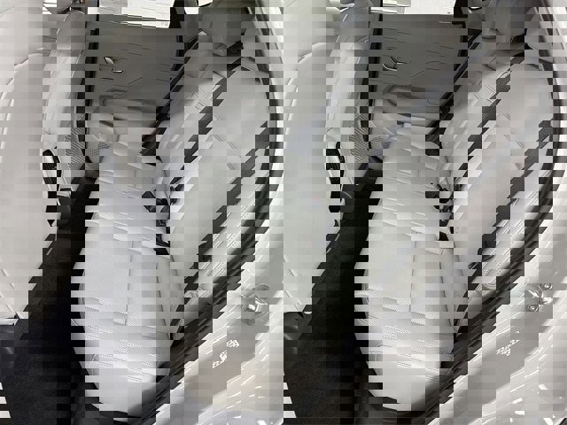 Used 2024 Hyundai Kona Limited image 14