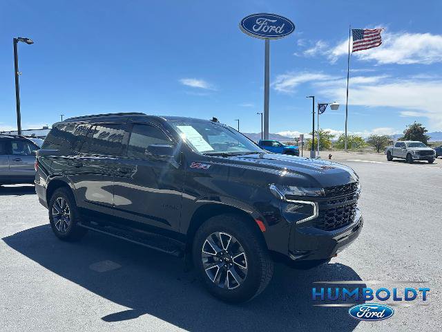 Used 2023 Chevrolet Tahoe Z71 w/ Luxury Package AWD/4WD image 3