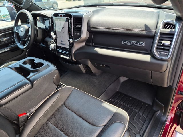 Used 2024 RAM 1500 Laramie AWD/4WD image 40