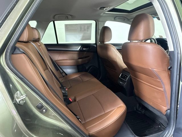 Used 2018 Subaru Outback 2.5i Touring AWD/4WD image 5