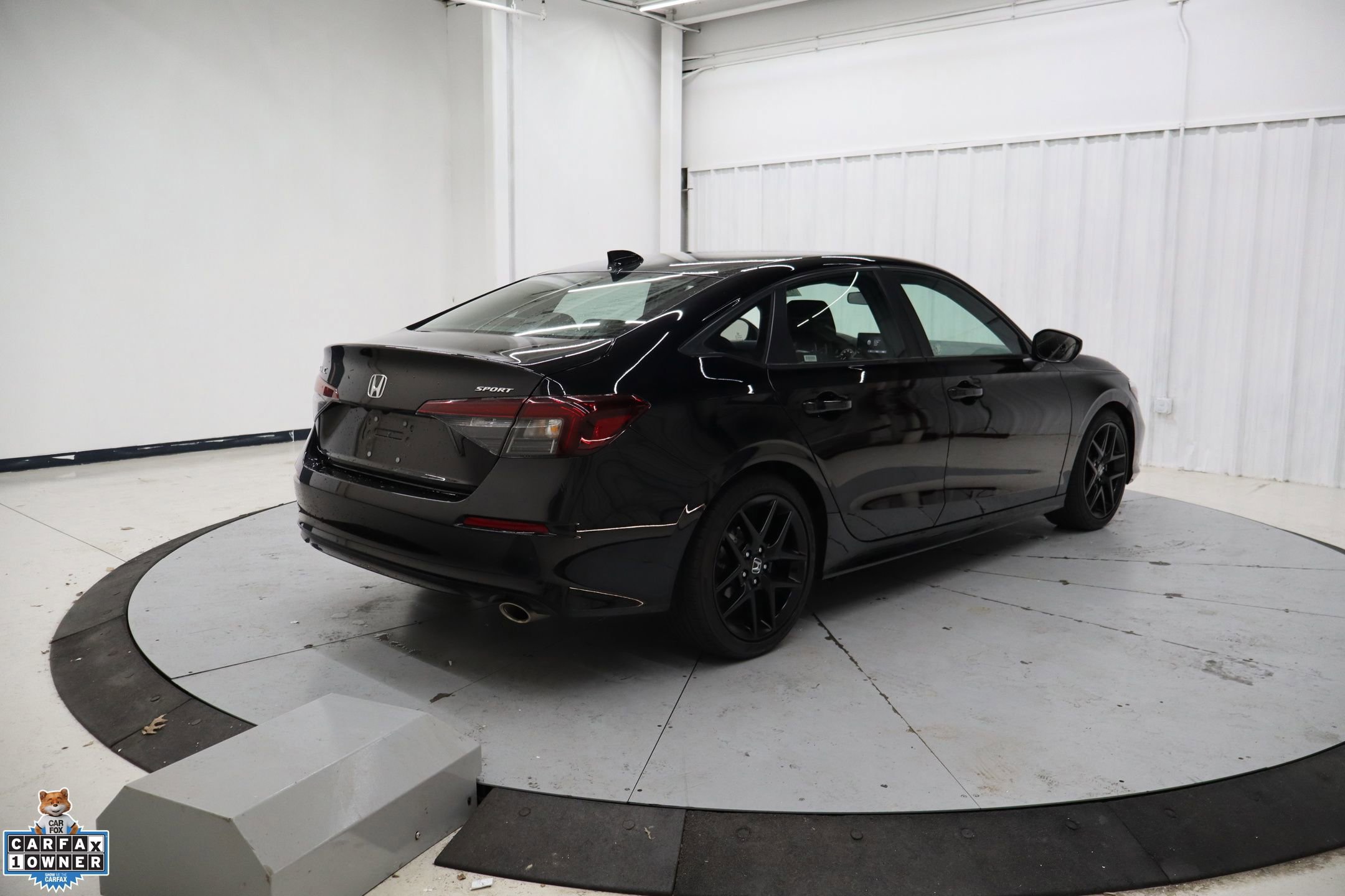 Used 2025 Honda Civic Sport image 5