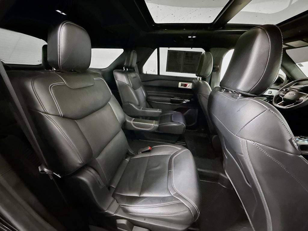 Certified 2023 Ford Explorer ST w/ Equipment Group 401A image 30