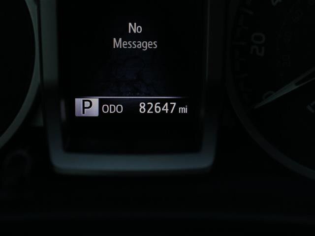 Used 2023 Toyota Tacoma Limited AWD/4WD image 33