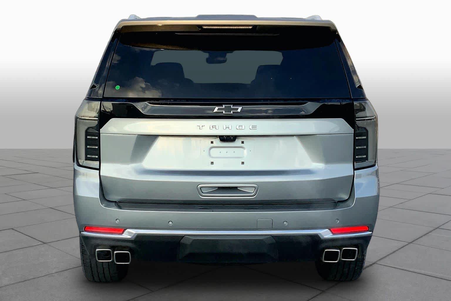Used 2025 Chevrolet Tahoe High Country AWD/4WD image 5