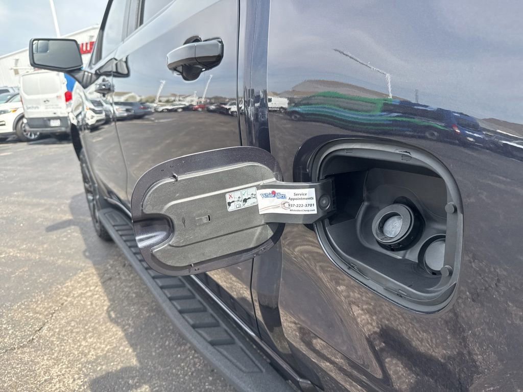 Used 2022 Chevrolet Silverado 1500 LT Trail Boss AWD/4WD image 23