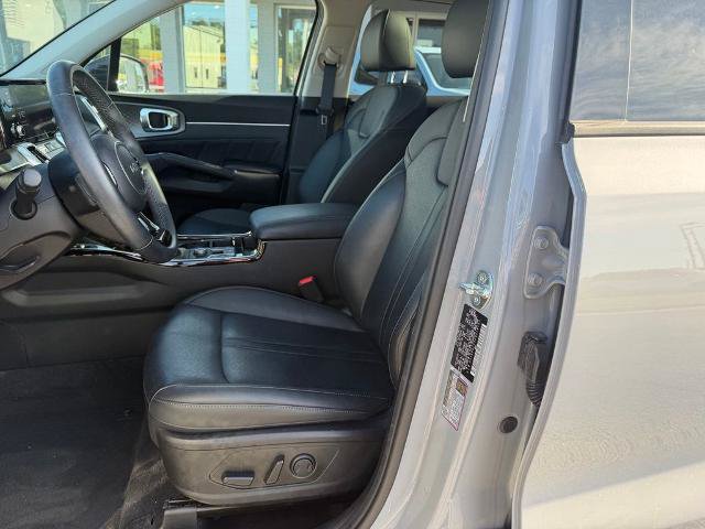 Used 2023 Kia Sorento SX AWD/4WD image 9