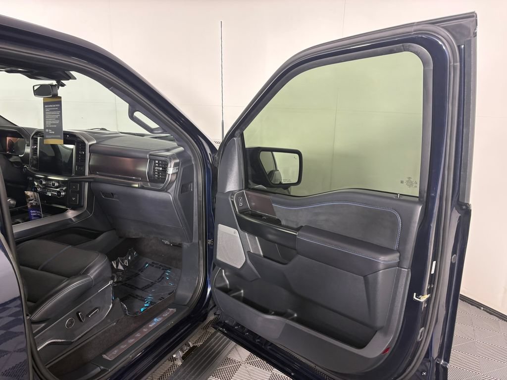 Certified 2025 Ford F150 Platinum w/ FX4 Off-Road Package AWD/4WD image 35