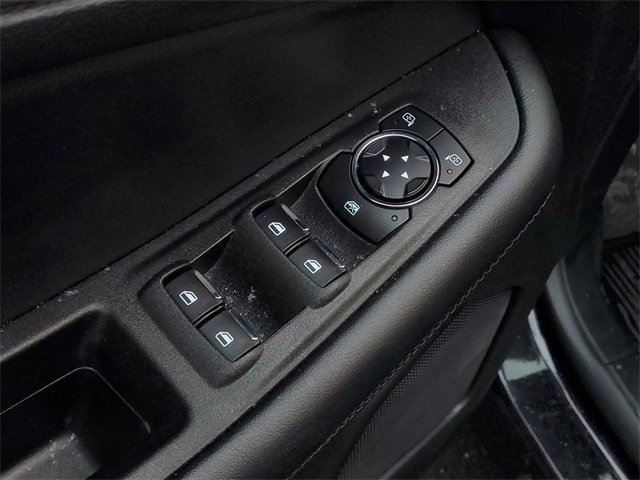 Certified 2024 Ford Edge SEL w/ Convenience Package image 9