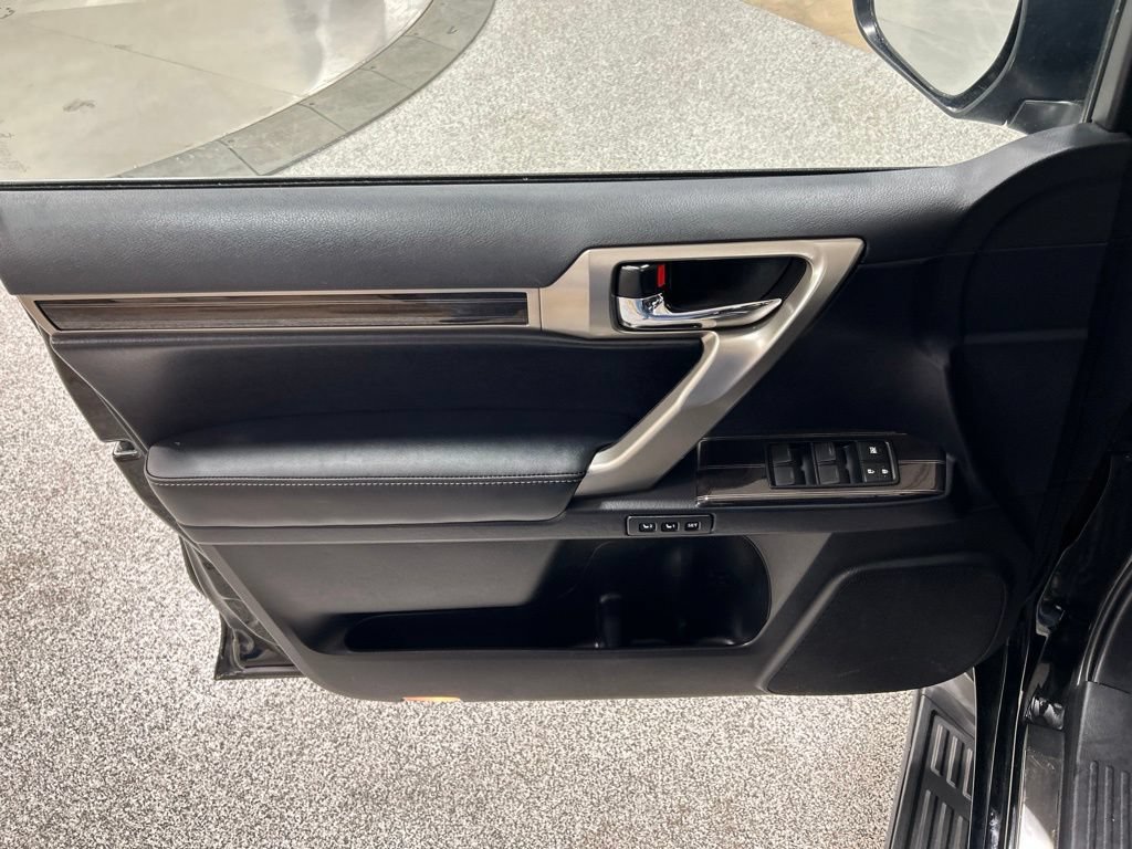 Used 2021 Lexus GX 460 Premium AWD/4WD image 15