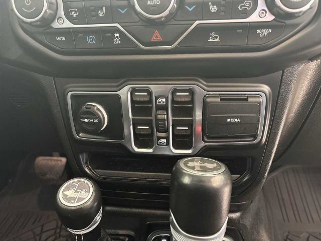 Used 2023 Jeep Wrangler Unlimited Sahara w/ Dual Top Group image 27