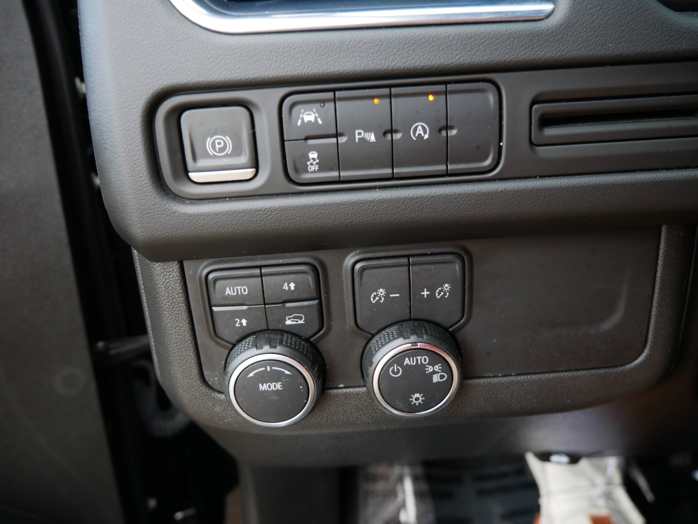 Used 2023 Chevrolet Tahoe LT image 26