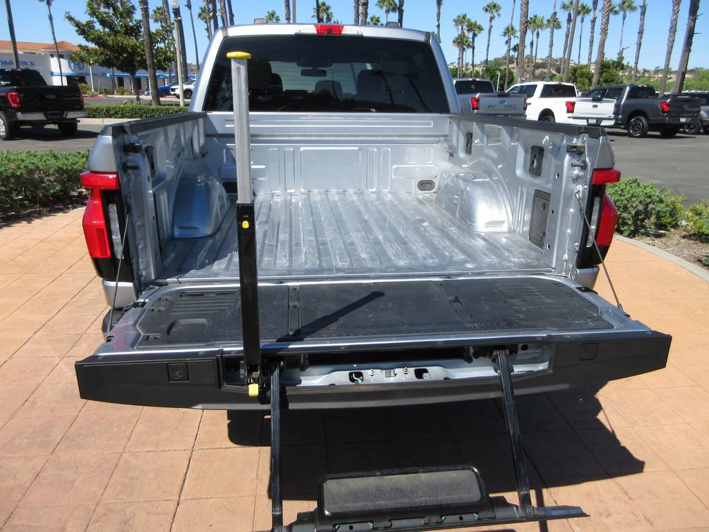 Certified 2024 Ford F150 Lightning XLT w/ Max Trailer Tow Package AWD/4WD image 27