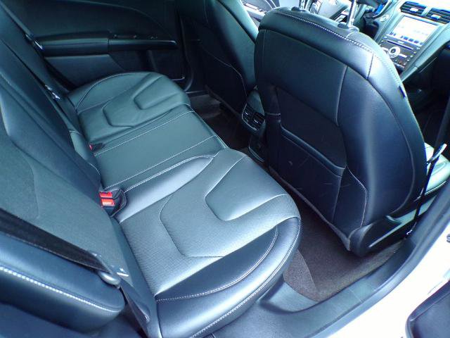 Certified 2020 Ford Fusion Energi Titanium FWD image 17