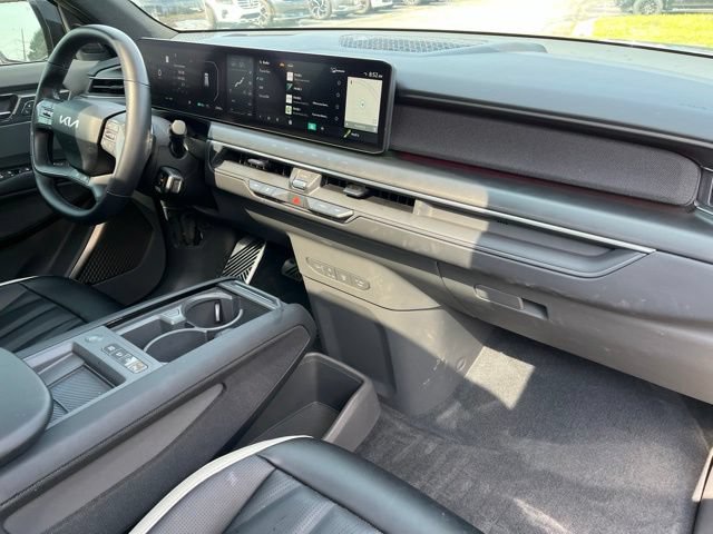 Used 2024 Kia EV9 GT-Line AWD/4WD image 10