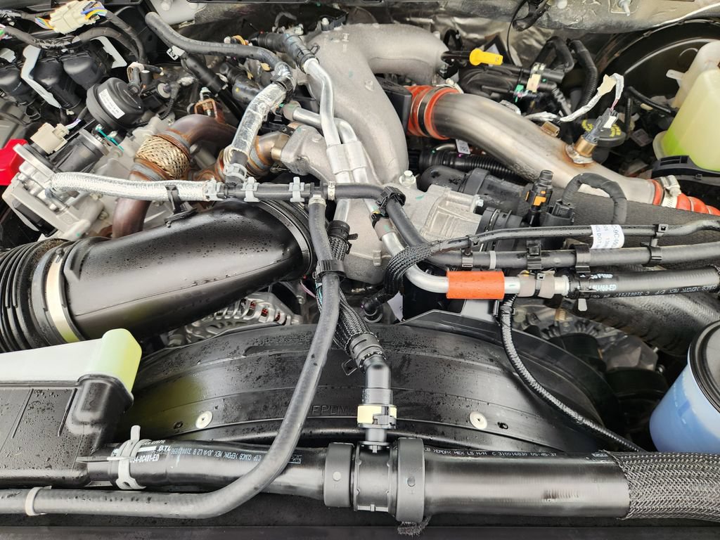 Certified 2026 Ford F250 Platinum AWD/4WD image 30