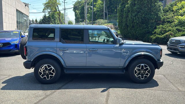 Certified 2025 Ford Bronco Outer Banks AWD/4WD image 9