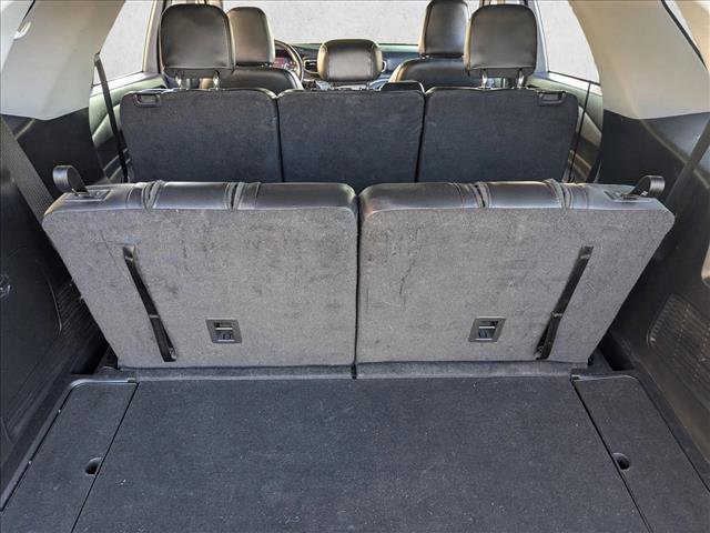 Certified 2022 Ford Explorer XLT w/ Equipment Group 202A image 6