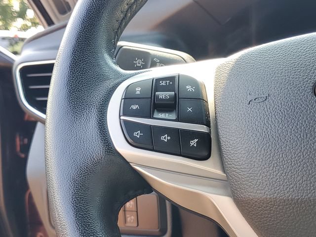 Certified 2023 Ford Explorer XLT w/ Equipment Group 202A AWD/4WD image 18