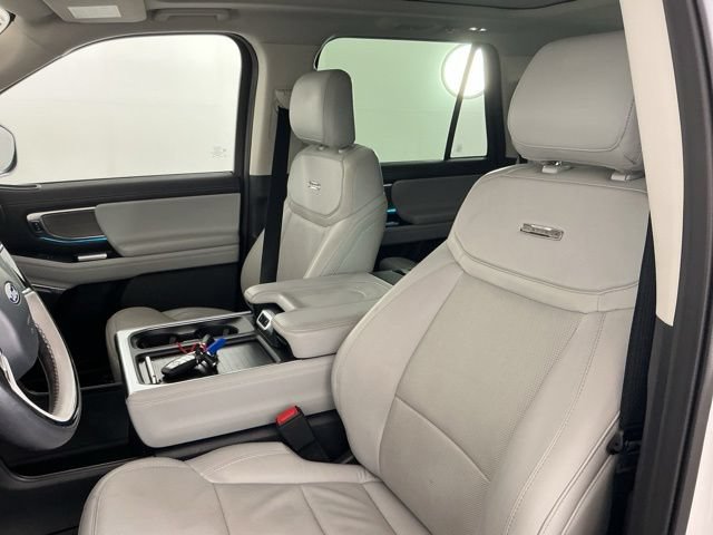 Certified 2025 Ford Expedition Max Platinum AWD/4WD image 16