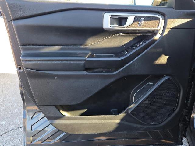 Certified 2020 Ford Explorer XLT w/ Equipment Group 202A image 20