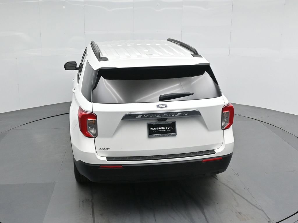 Certified 2023 Ford Explorer XLT image 14
